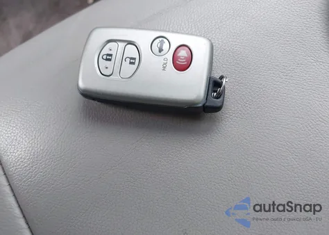 2010 Toyota Camry Hybrid from USA, damaged, VIN 4T1BB3EK1AU119826